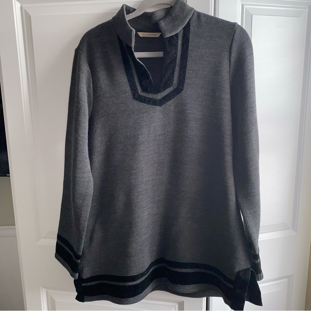 Soft Surroundings Tunic Top‎ Runway Gray Wool Blend Black Velvet Trim Medium